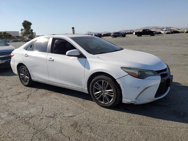2015 TOYOTA CAMRY LE 4T1BF1FK2FU031561