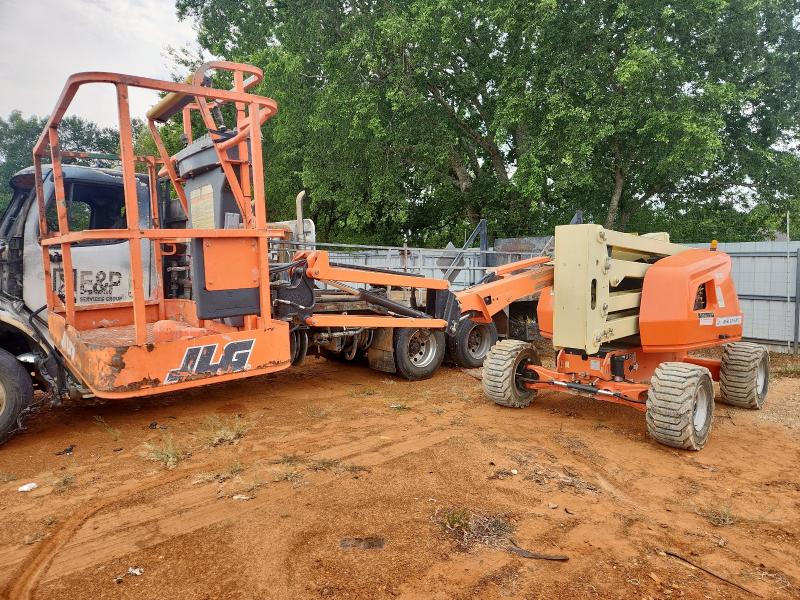 JLG LIFT 2019 0300256766 photo #3