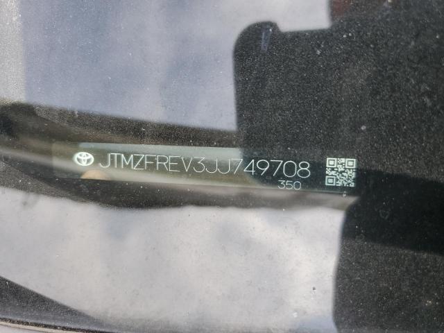 2018 TOYOTA RAV4 LE JTMZFREV3JJ749708