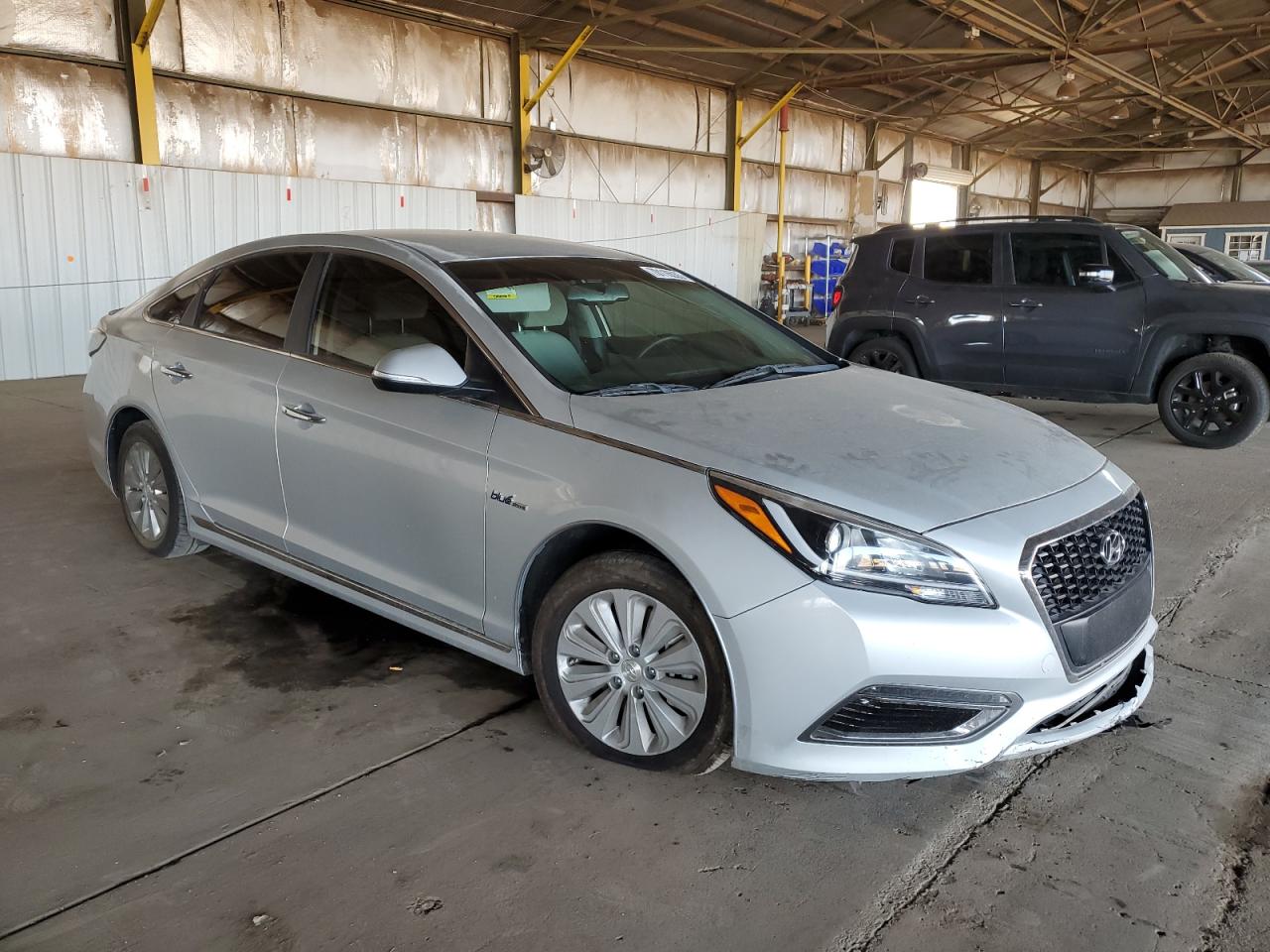 HYUNDAI SONATA HYBRID