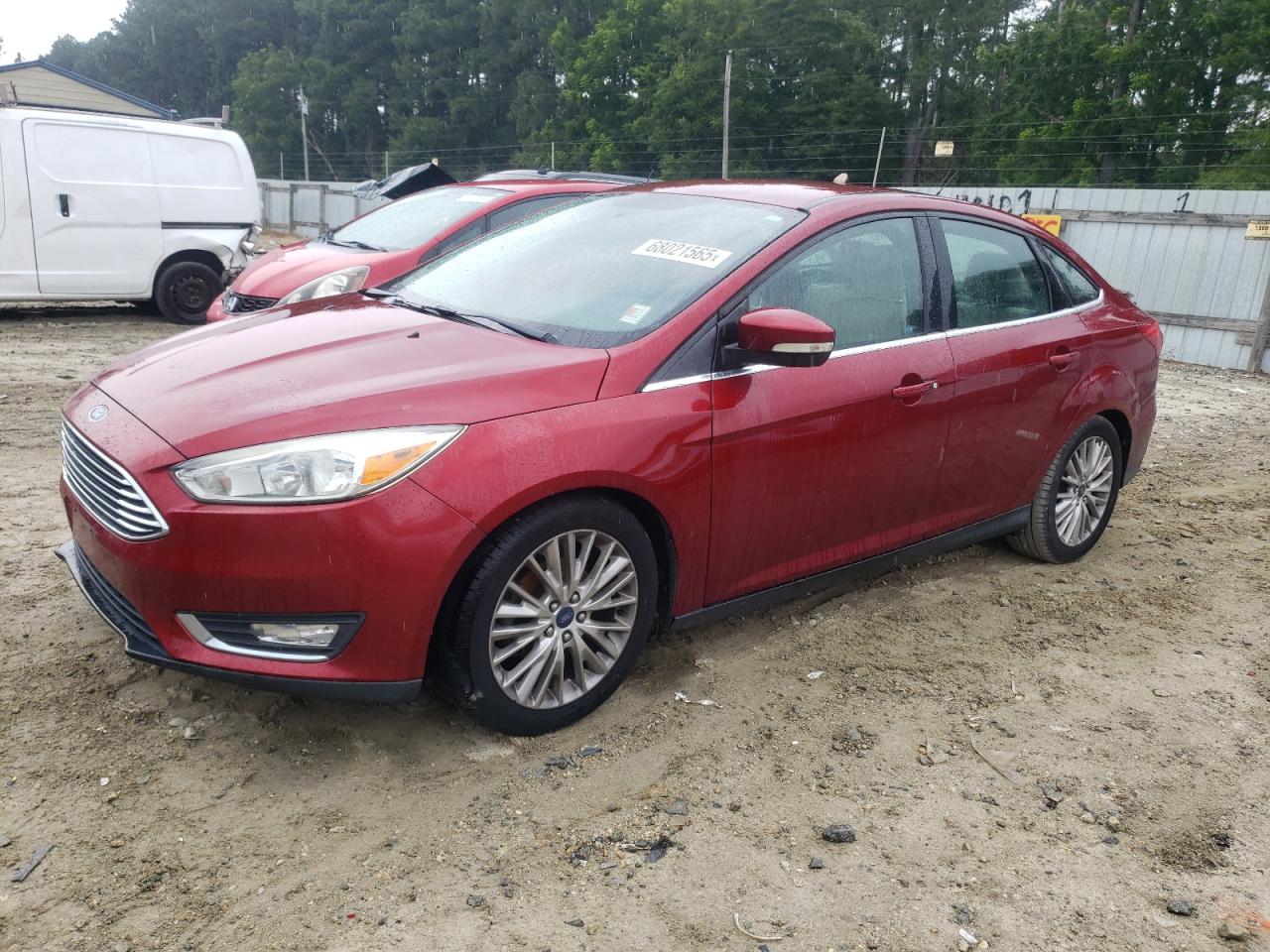 FORD FOCUS TITANIUM