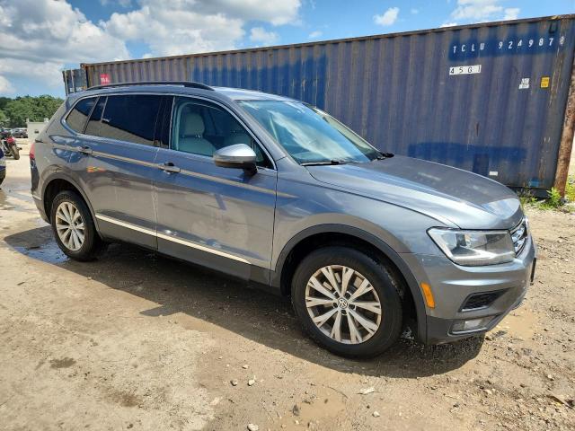 2018 VOLKSWAGEN TIGUAN SE 3VV2B7AX5JM000812