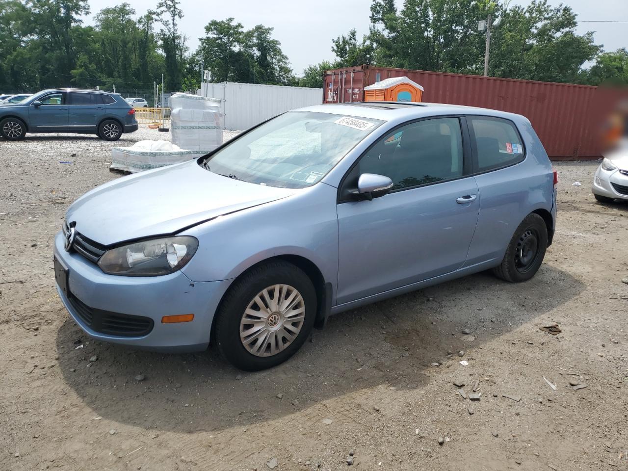VOLKSWAGEN GOLF