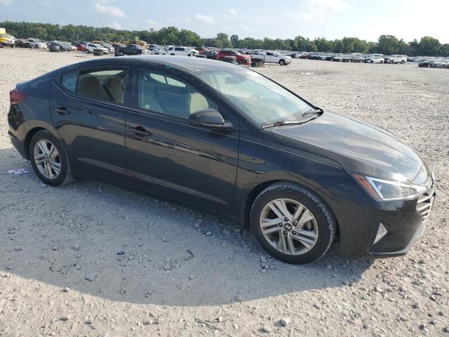 2019 HYUNDAI ELANTRA SE 5NPD84LF1KH413018