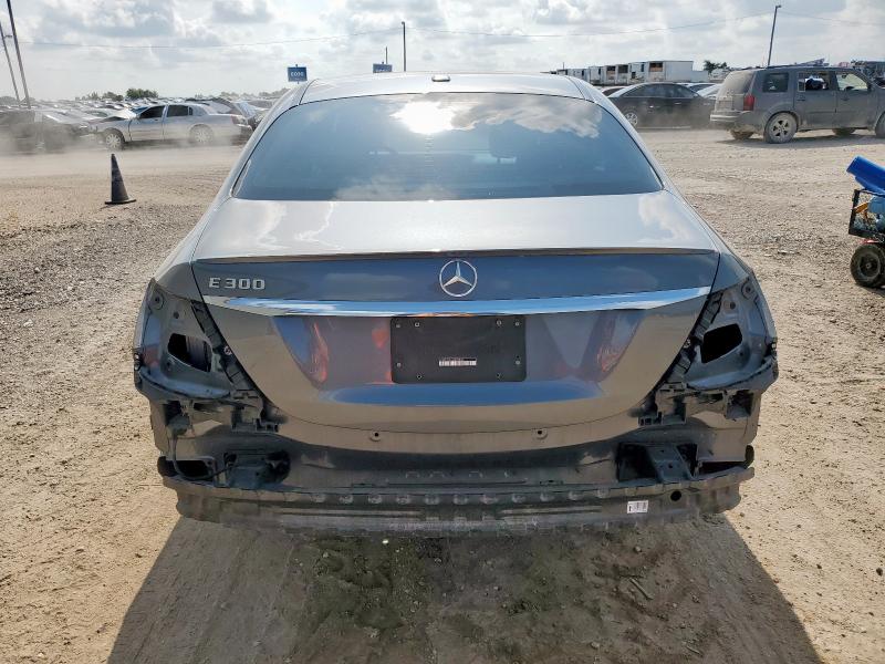 2017 MERCEDES-BENZ E 300 WDDZF4JB1HA095936