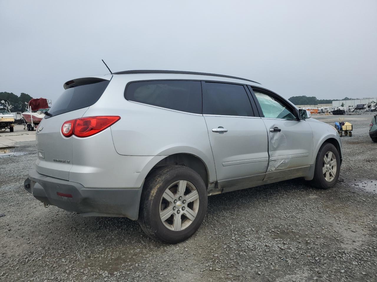 CHEVROLET TRAVERSE LT