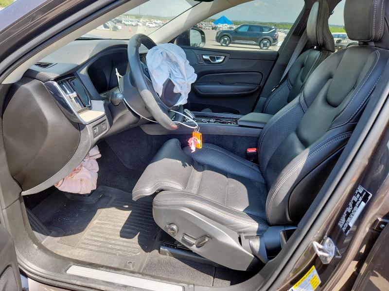 2022 VOLVO XC60 B5 IN YV4L12RL3N1904555