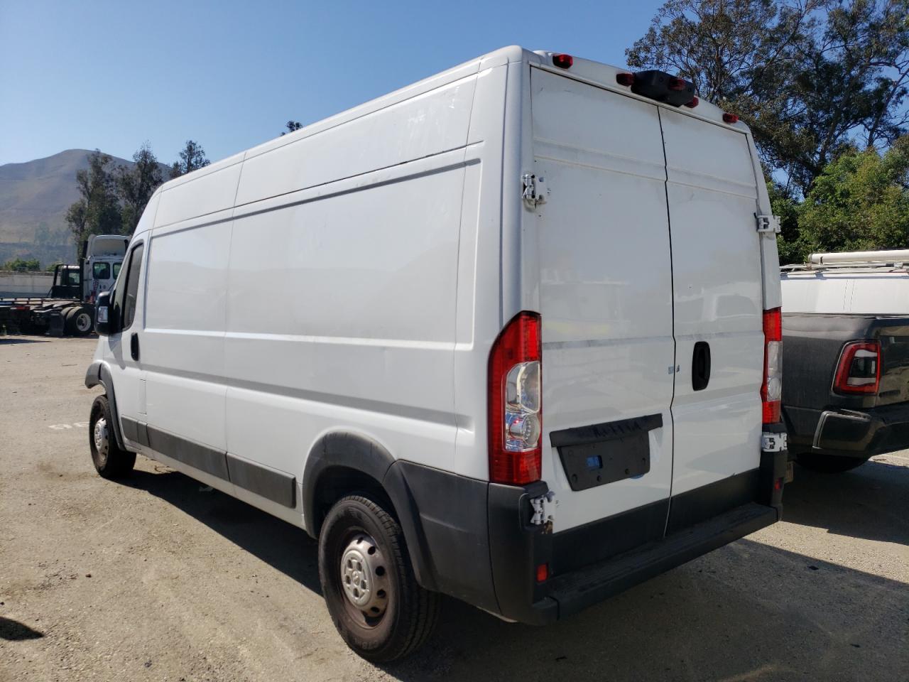 RAM PROMASTER 2500 HIGH