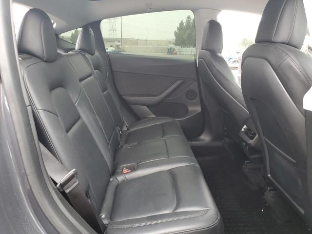 2022 TESLA MODEL Y 7SAYGDEE1NF307764