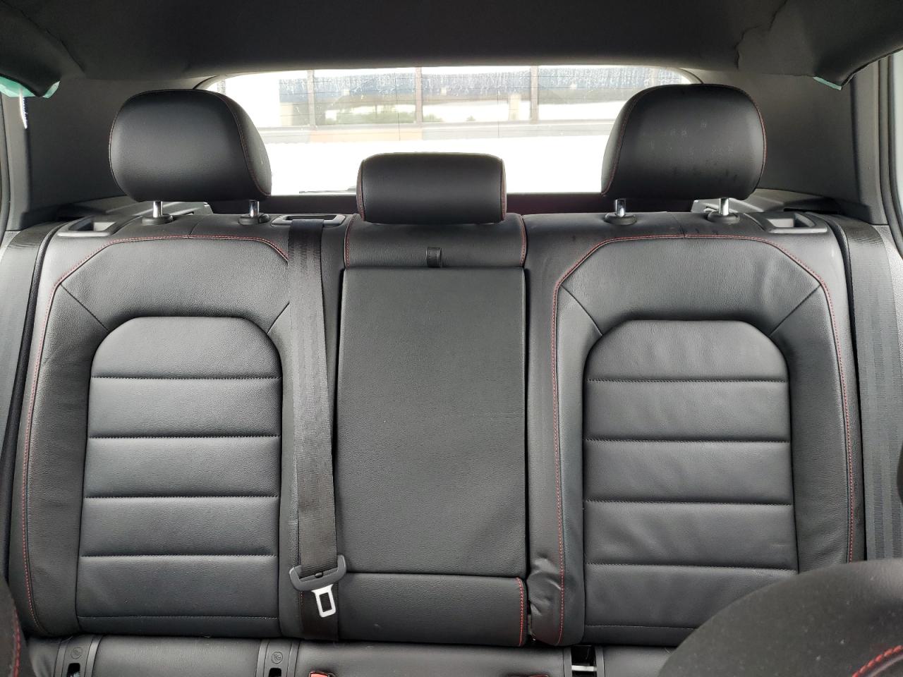 VOLKSWAGEN GOLF GTI S