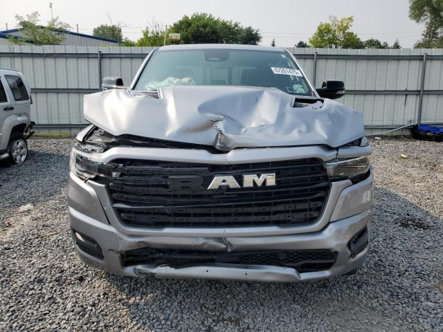 2025 RAM 1500 LARAM 1C6SRFJP9SN620601