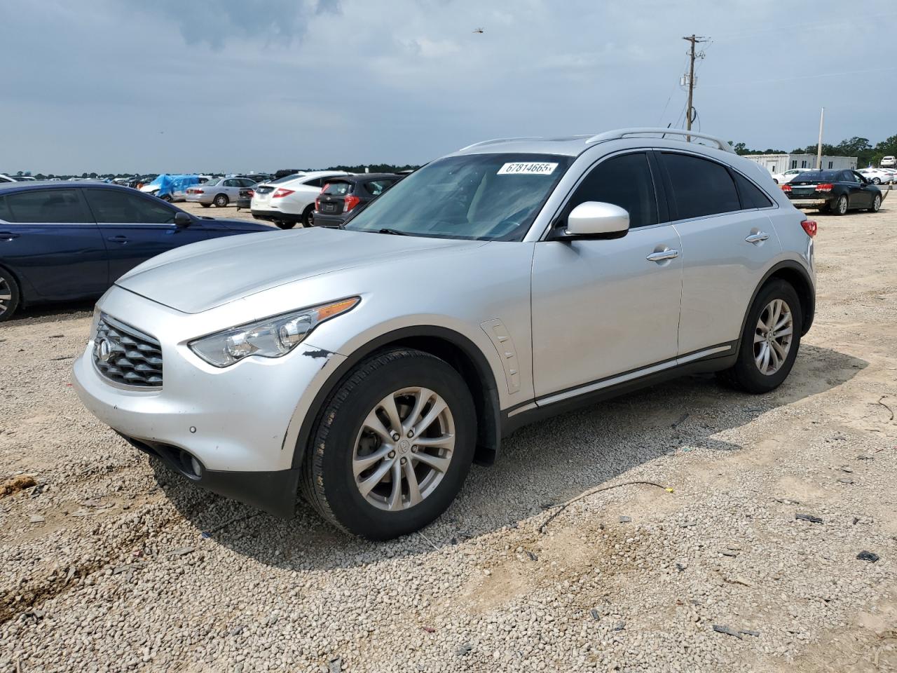 INFINITI FX35