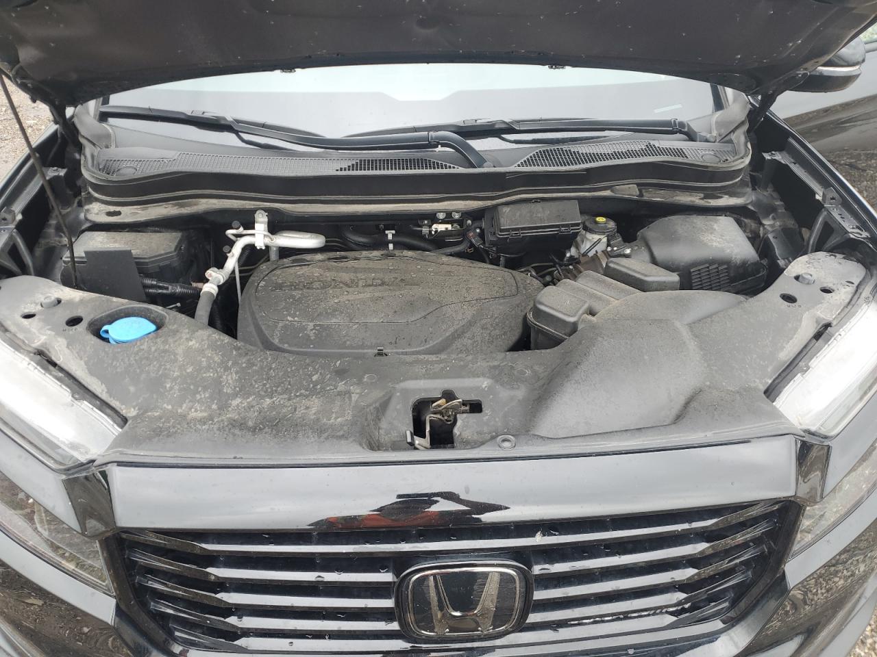 HONDA RIDGELINE BLACK EDITION