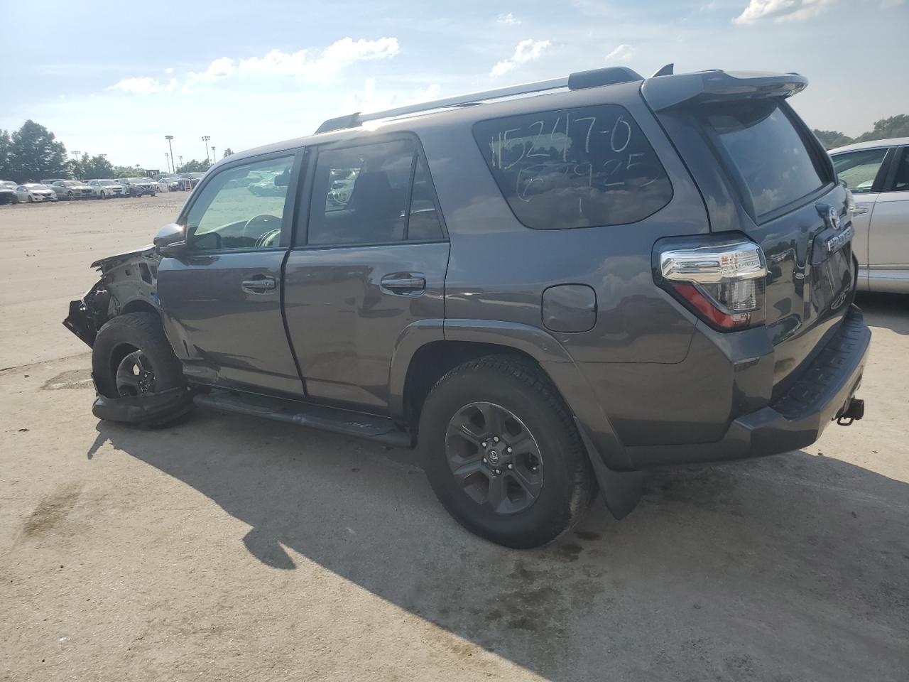 TOYOTA 4RUNNER SR5/SR5 PREMIUM