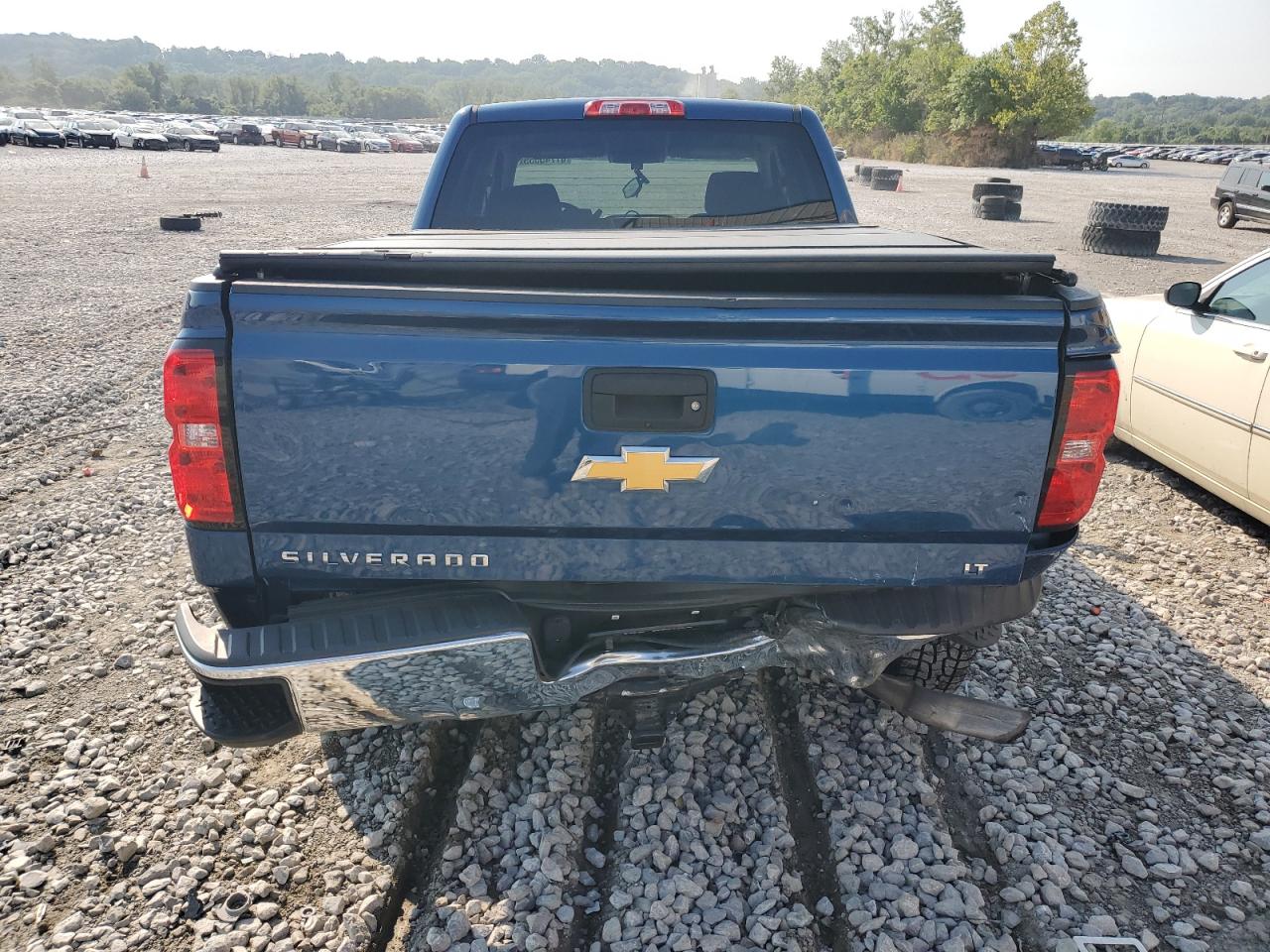 CHEVROLET SILVERADO C1500 LT