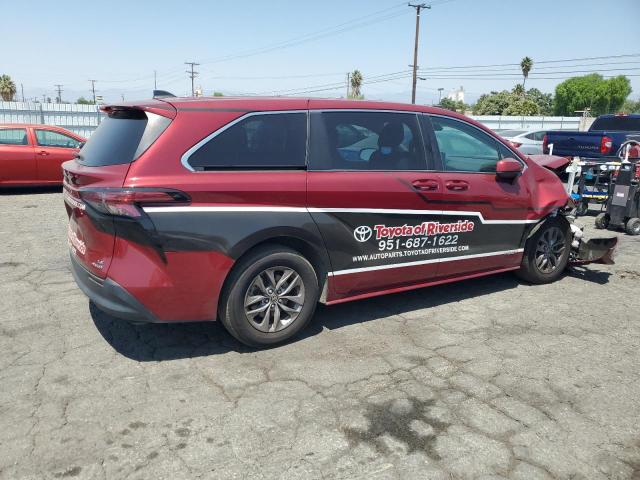 2021 TOYOTA SIENNA LE 5TDKRKEC7MS045212