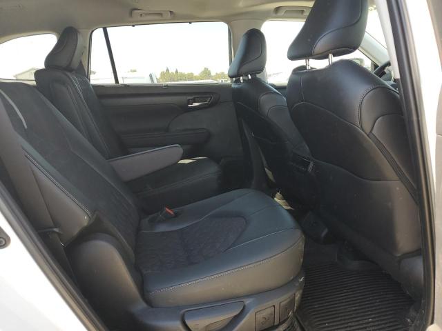 2025 TOYOTA HIGHLANDER HYBRID XLE 5TDKBRCH3SS666424