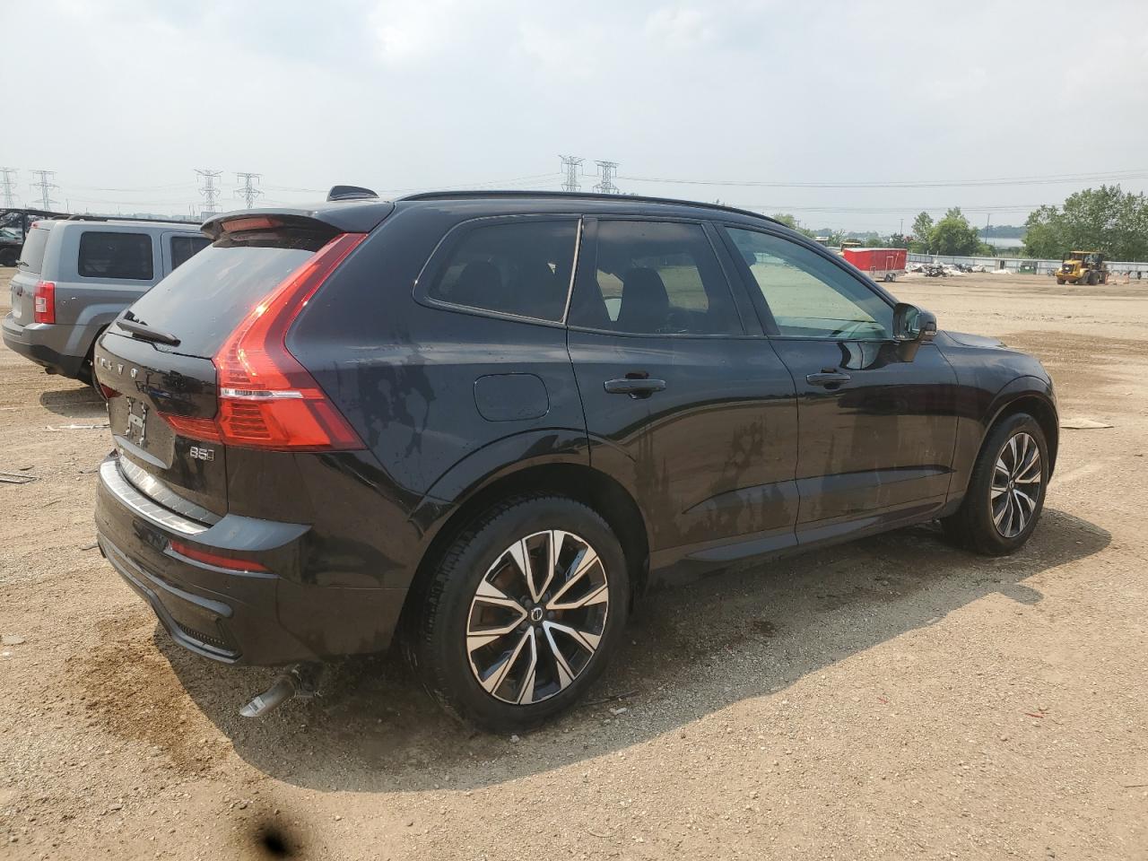 VOLVO XC60 PLUS