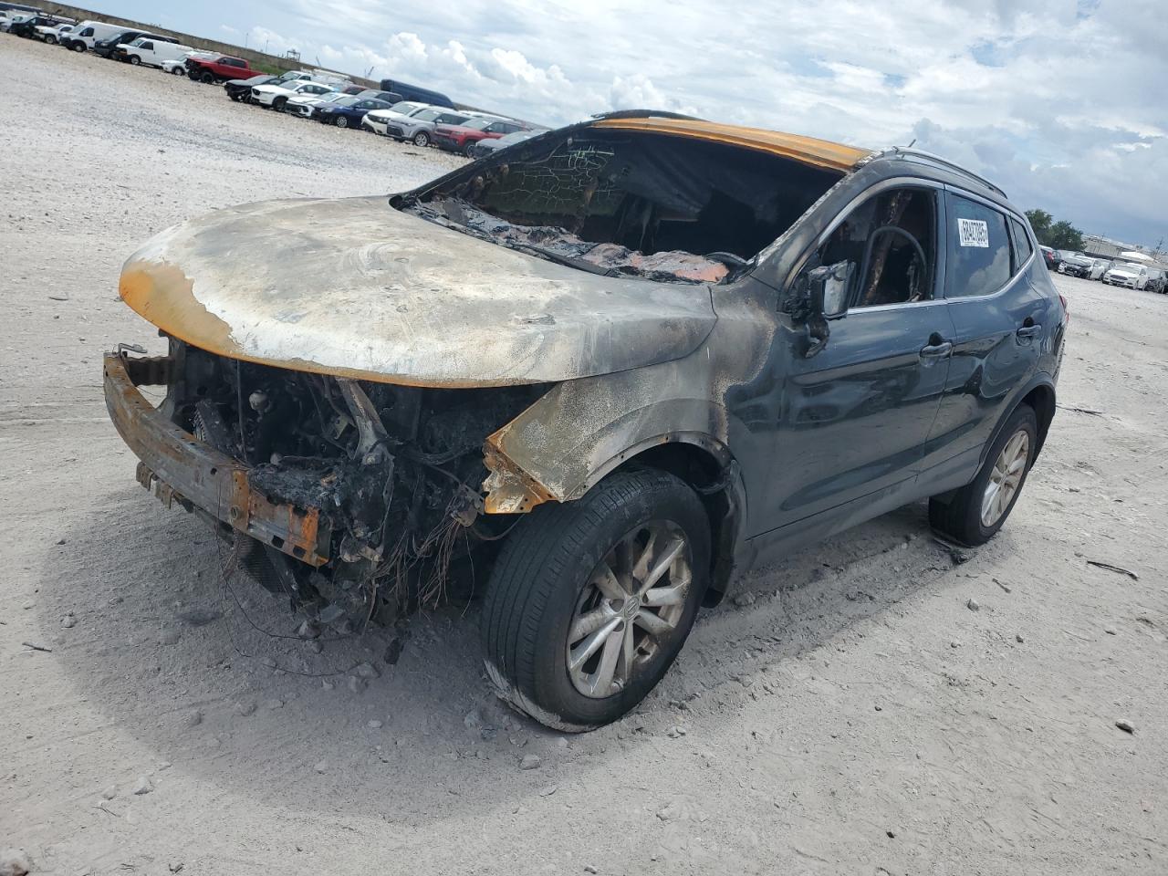 NISSAN ROGUE S