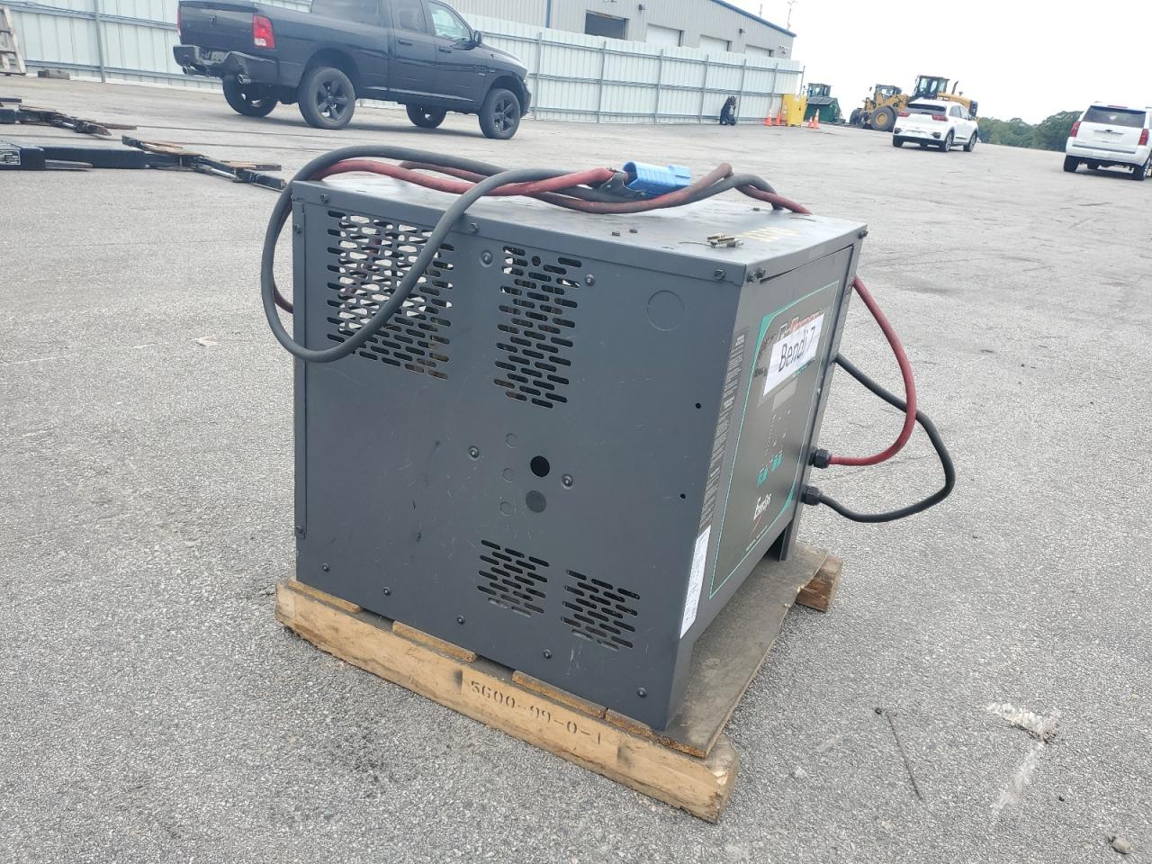 Lot #3275549033 2015 GENERATOR GENERATOR