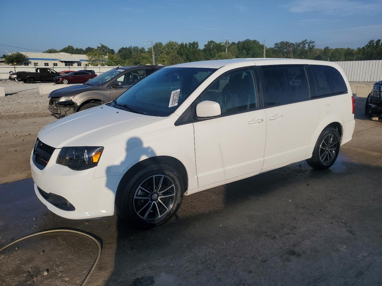 DODGE GRAND CARAVAN SE