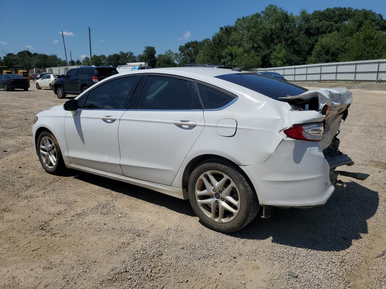 FORD FUSION SE