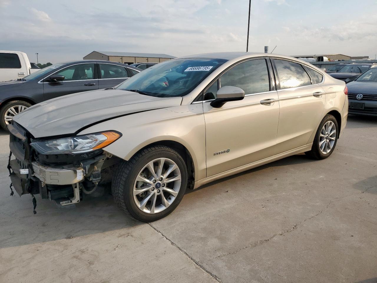 FORD FUSION SE HYBRID