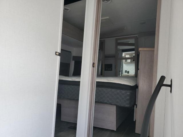 2024 DUTCHMEN VOLTAGE #3274721802