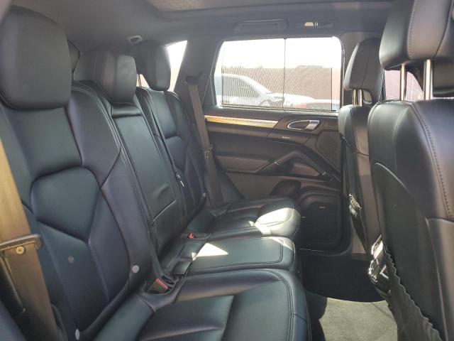 2016 PORSCHE CAYENNE SE WP1AE2A25GLA16395