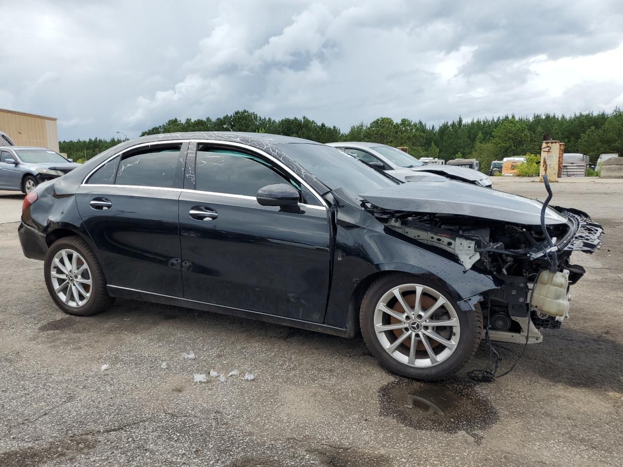 MERCEDES-BENZ A-CLASS 220