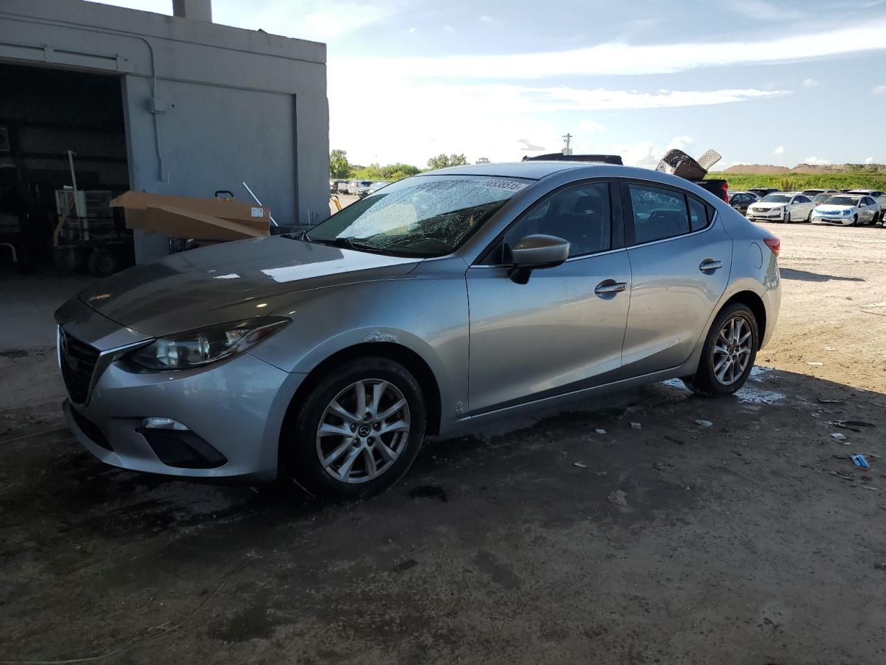 MAZDA 3 TOURING