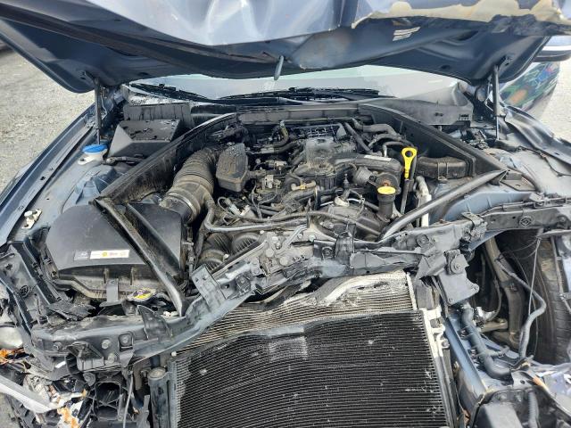 2015 HYUNDAI GENESIS 3. KMHGN4JE2FU066340