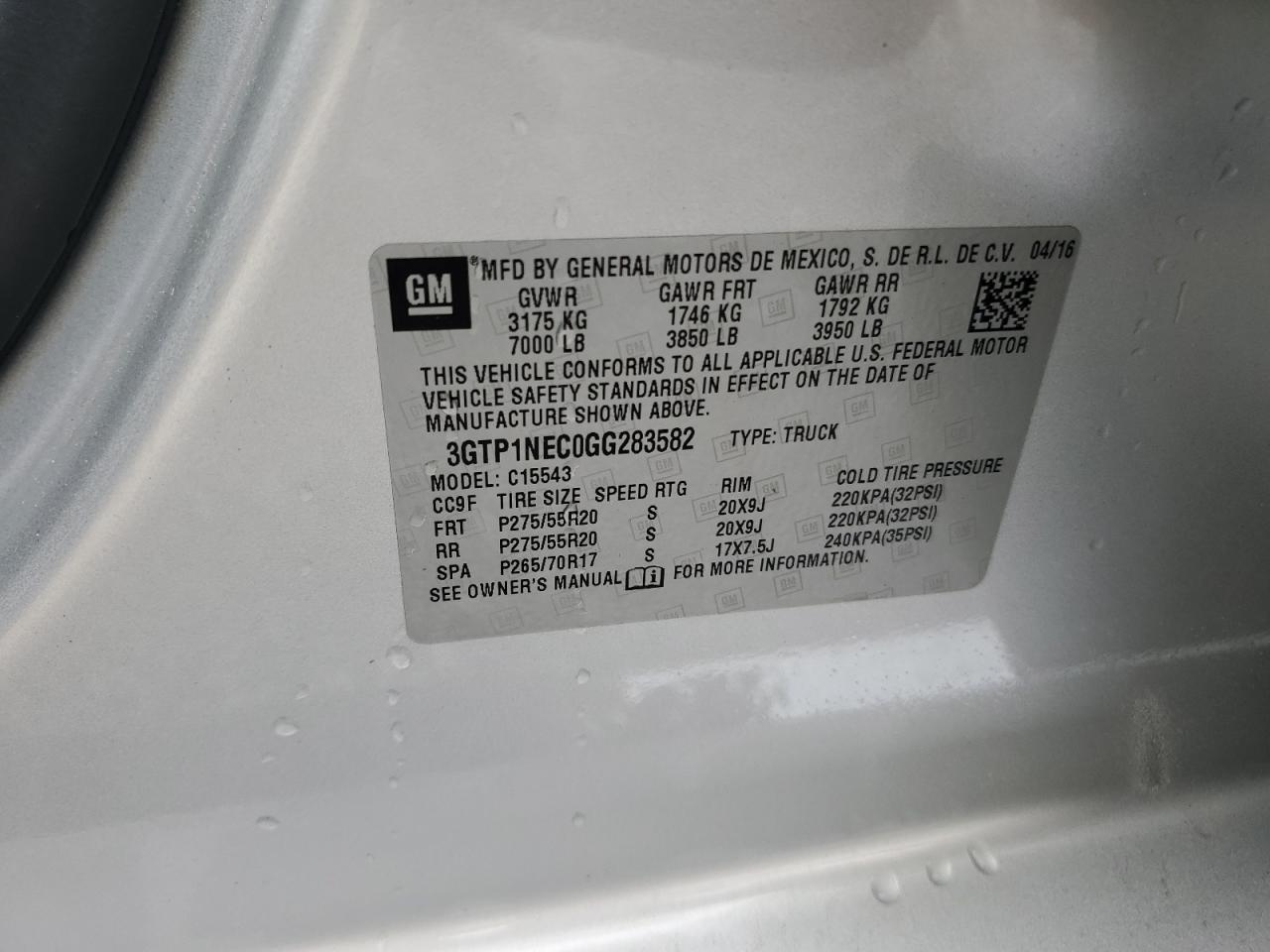 GMC SIERRA C1500 SLT