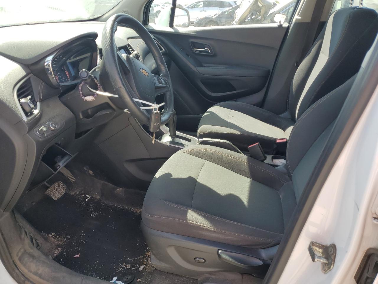 Lot #3310447303 2018 CHEVROLET TRAX LS