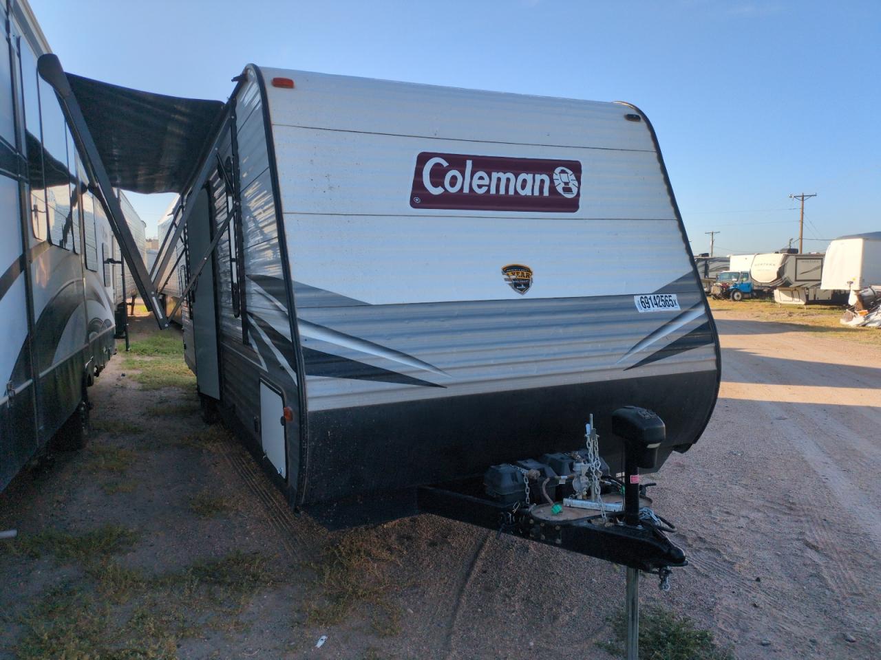 Lot #3246188096 2021 KEYSTONE COLEMAN 274BH LANTERN EDITIO