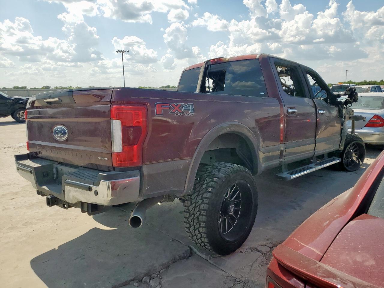 FORD F-250 SUPER DUTY