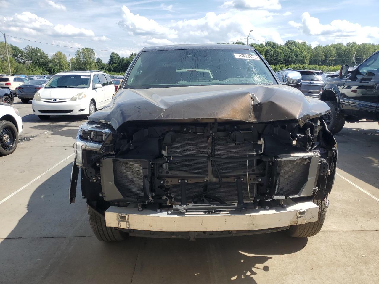 TOYOTA TUNDRA CREWMAX PLATINUM