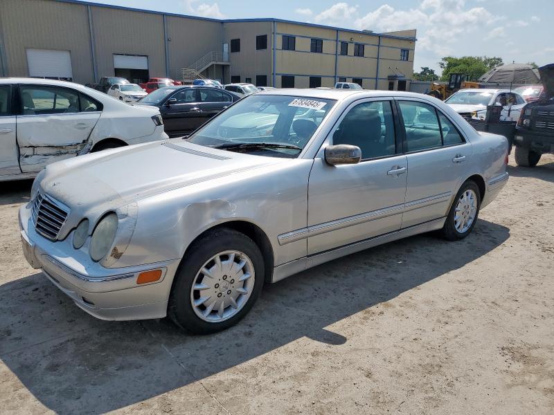 MERCEDES-BENZ E 320 4MAT