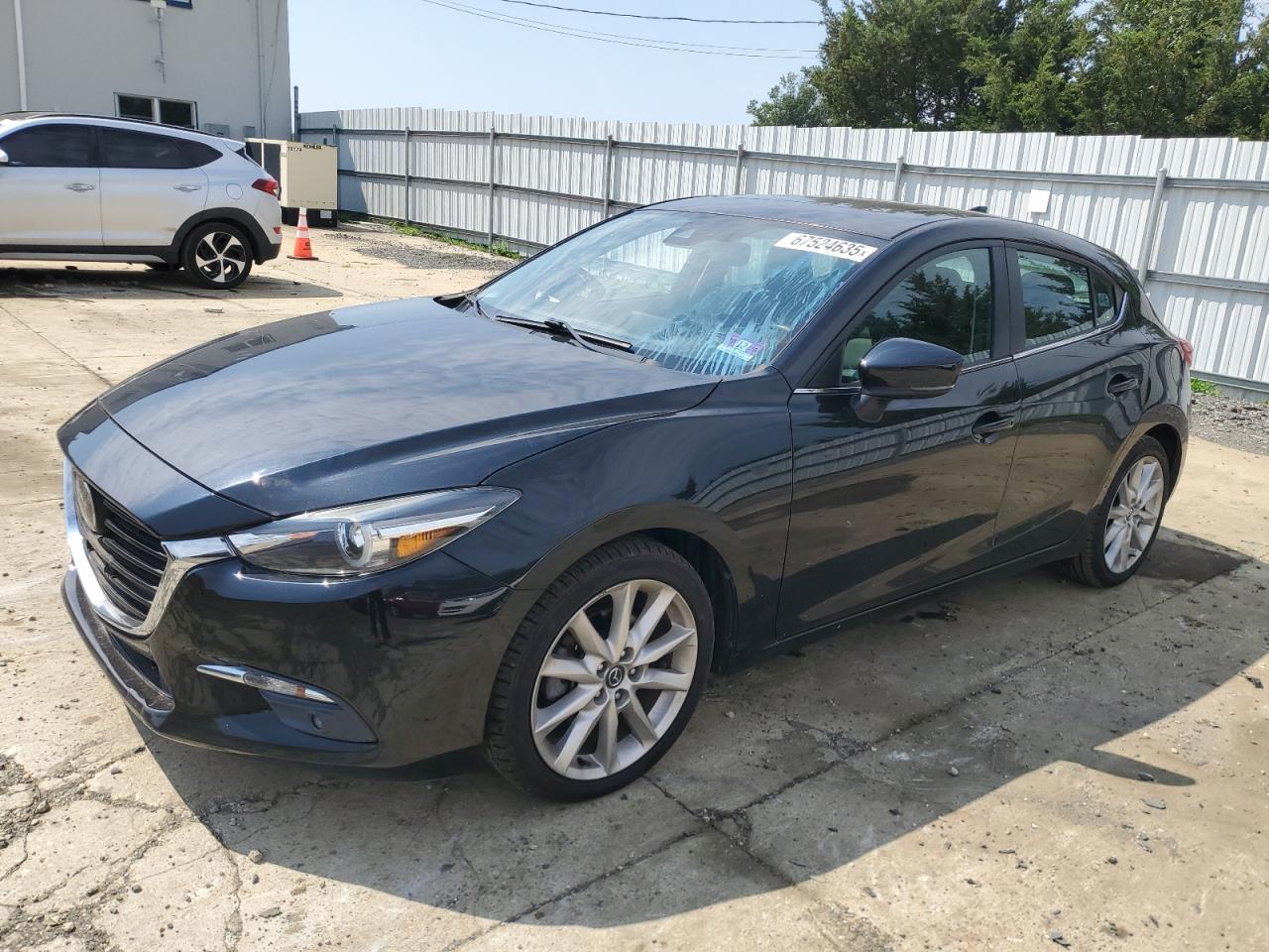 MAZDA 3 GRAND TOURING