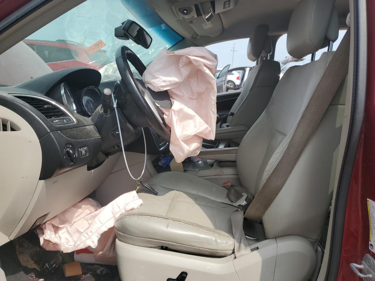 CHRYSLER TOWN & COUNTRY LIMITED