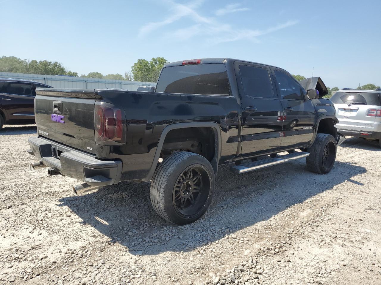 GMC SIERRA K1500 SLT