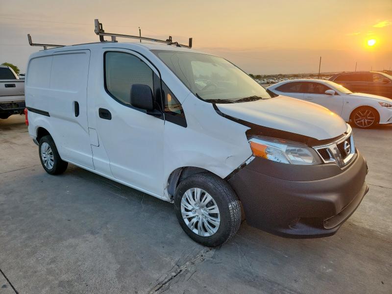 2017 NISSAN NV200 3N6CM0KN5HK713956