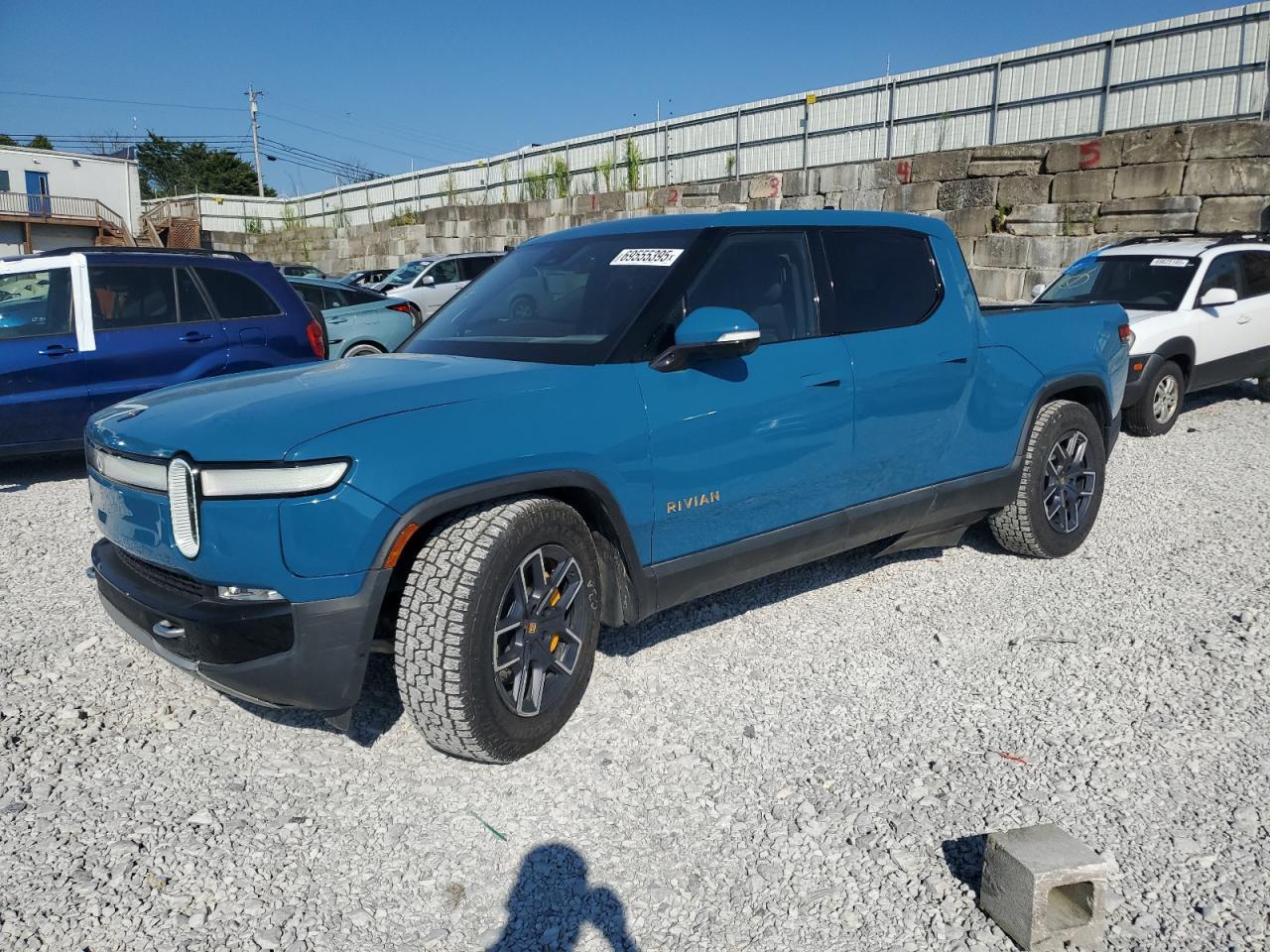 RIVIAN R1T LAUNCH EDITION