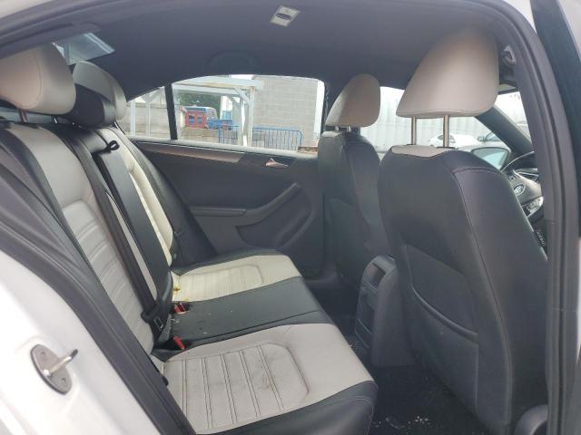 2016 VOLKSWAGEN JETTA SPOR 3VWD17AJ8GM394656