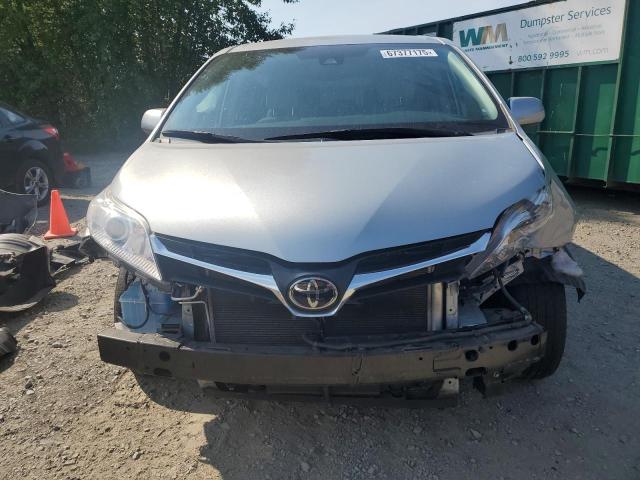 2019 TOYOTA SIENNA LE 5TDKZ3DC5KS001780