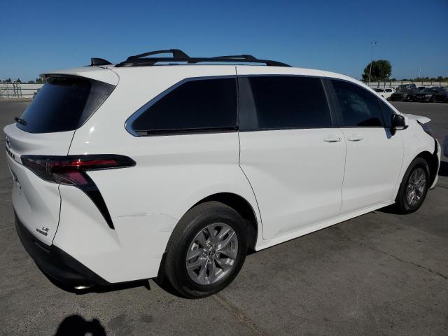 2024 TOYOTA SIENNA LE 5TDBRKEC0RS217006