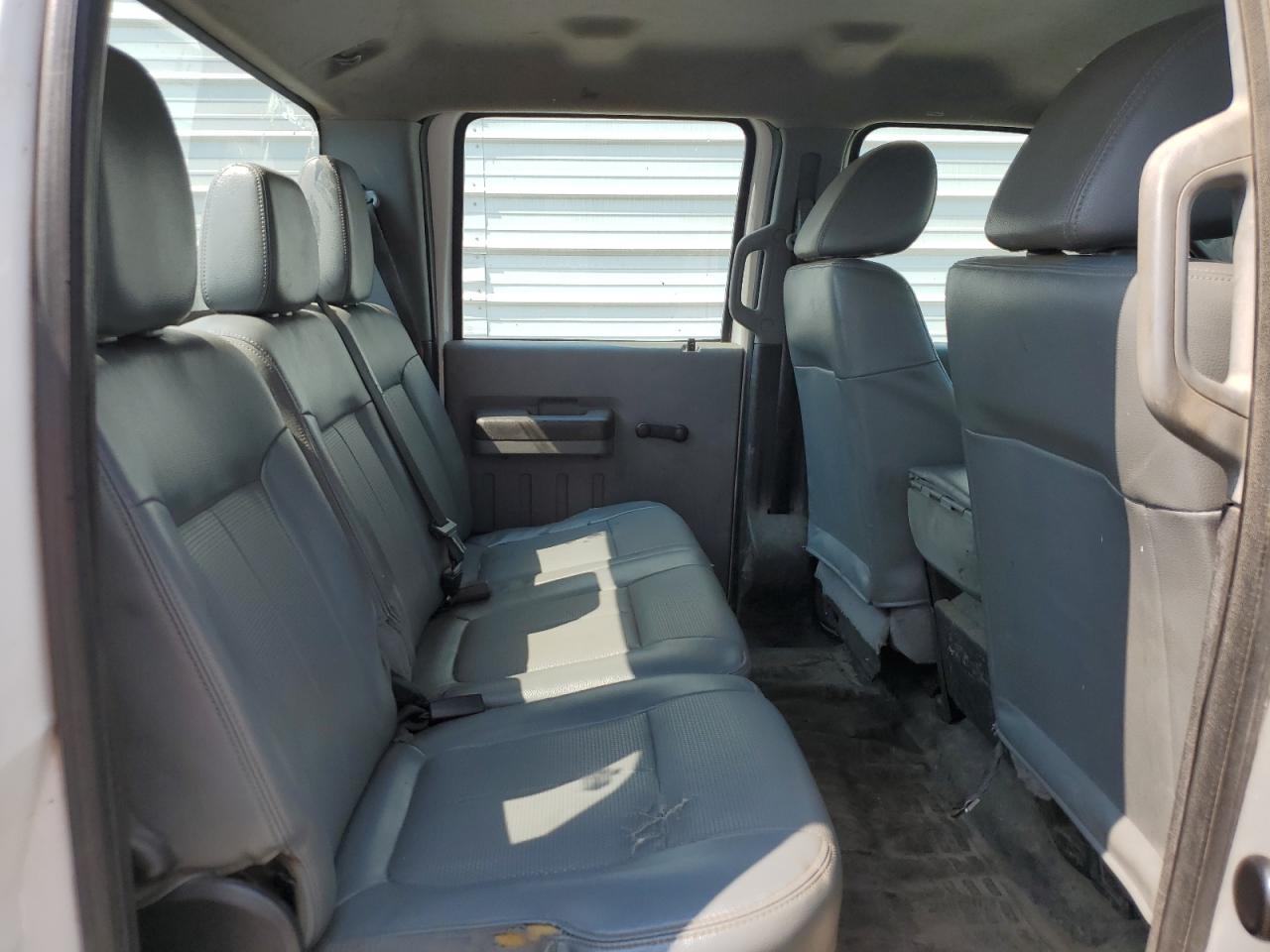 FORD F-350 SUPER DUTY