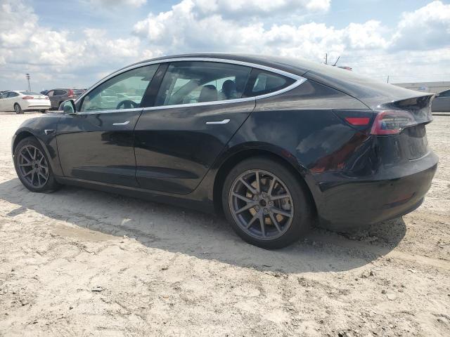 2018 TESLA MODEL 3 5YJ3E1EB3JF113636