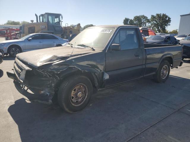 MAZDA B2200 SHORT BED