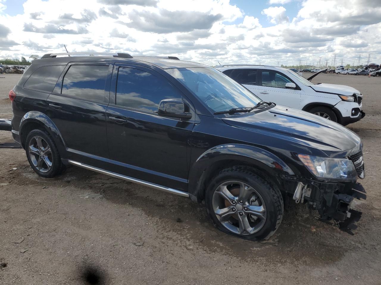DODGE JOURNEY CROSSROAD